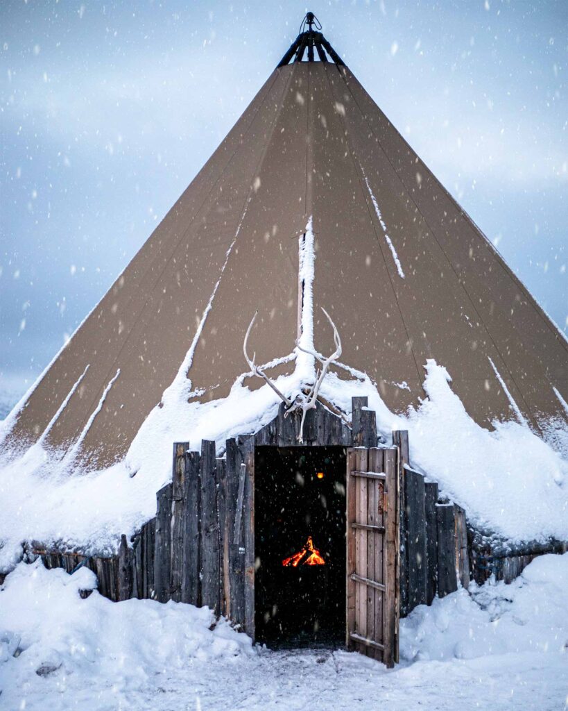 A place to warm up in during a Sarah Casewit journey to Norway